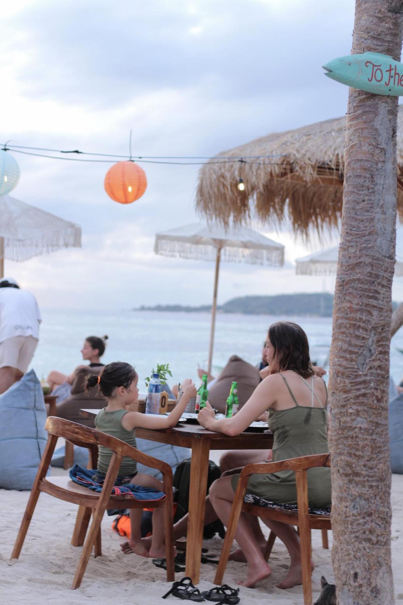Lucky'S Hostel Νησιά Γκίλι Εξωτερικό φωτογραφία